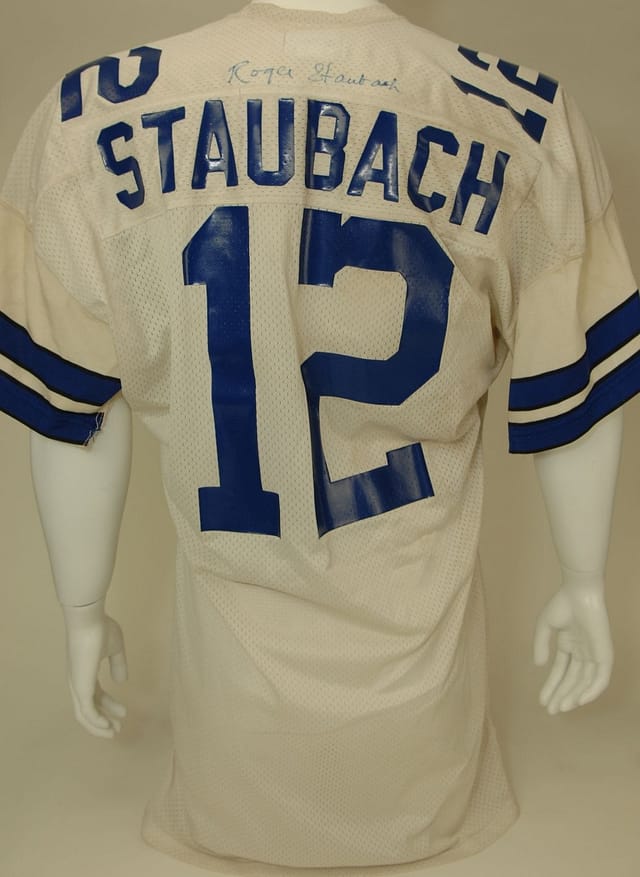 Roger Staubach 1977–78 MEARS A10 Jersey Sold