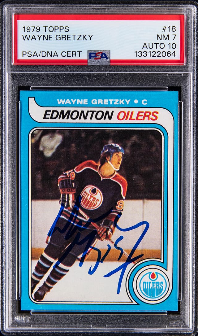 1979-80 Topps Wayne Gretzky Auto Rookie Sells for $31K