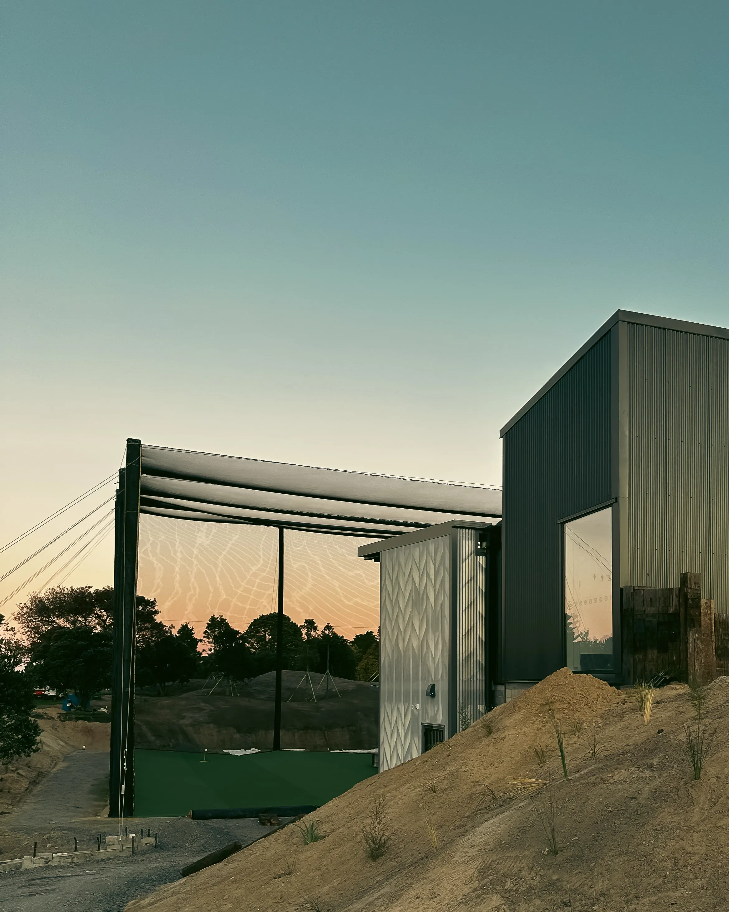 GOLF COURSE 1-1