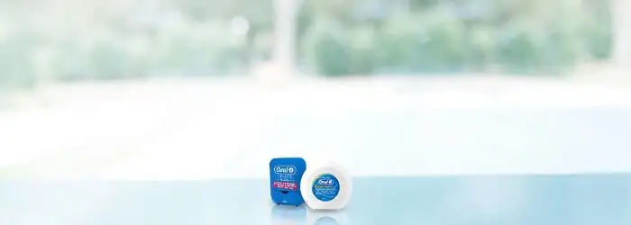 Różne nici dentystyczne - wady i zalety 