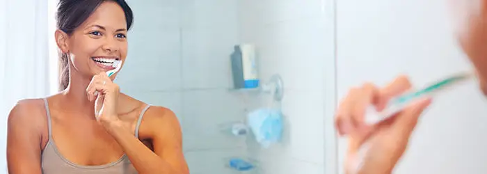 Jak prawidłowo myć zęby? 