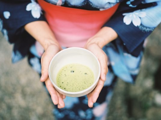 <figcaption class="wp-element-caption">The traditional dress code for tea ceremonies is a kimono.<em> Image credit: Motoki Tonn/ Unsplash</em><br></figcaption>