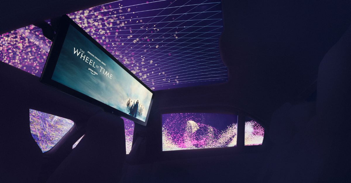 The BMW Theatre Screen redefines entertainment for rear-seat passengers.
