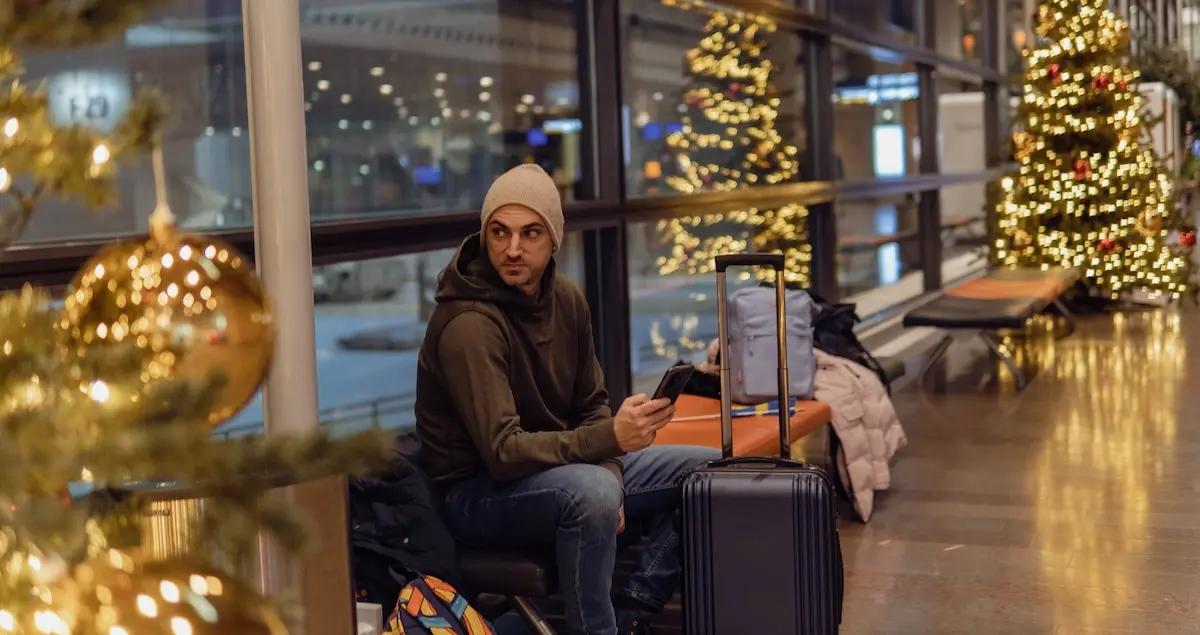 Best and Worst Times to Travel for Christmas