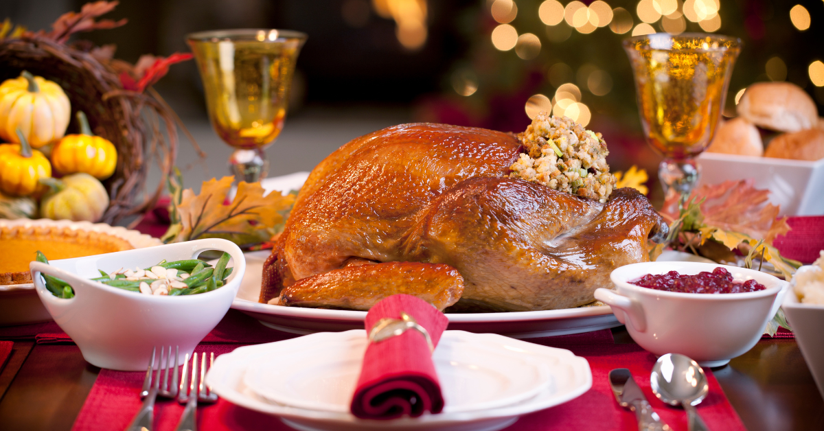 Thanksgiving Celebration: How to Host a Luxe Holiday Dinner 