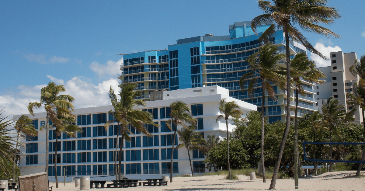 <figcaption class="wp-element-caption">B Ocean Resort Fort Lauderdale. <em>Image Credit: Wikimedia</em></figcaption>