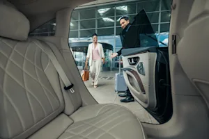 Copy of Blacklane London Social-1