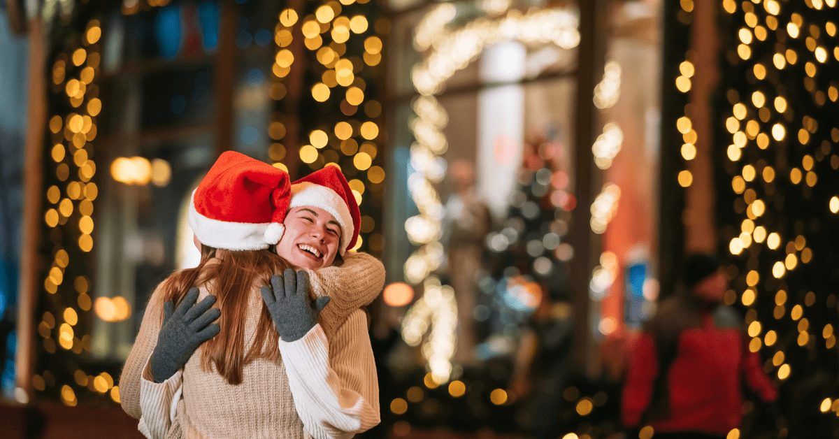 Best and Worst Times to Travel for Christmas 2024