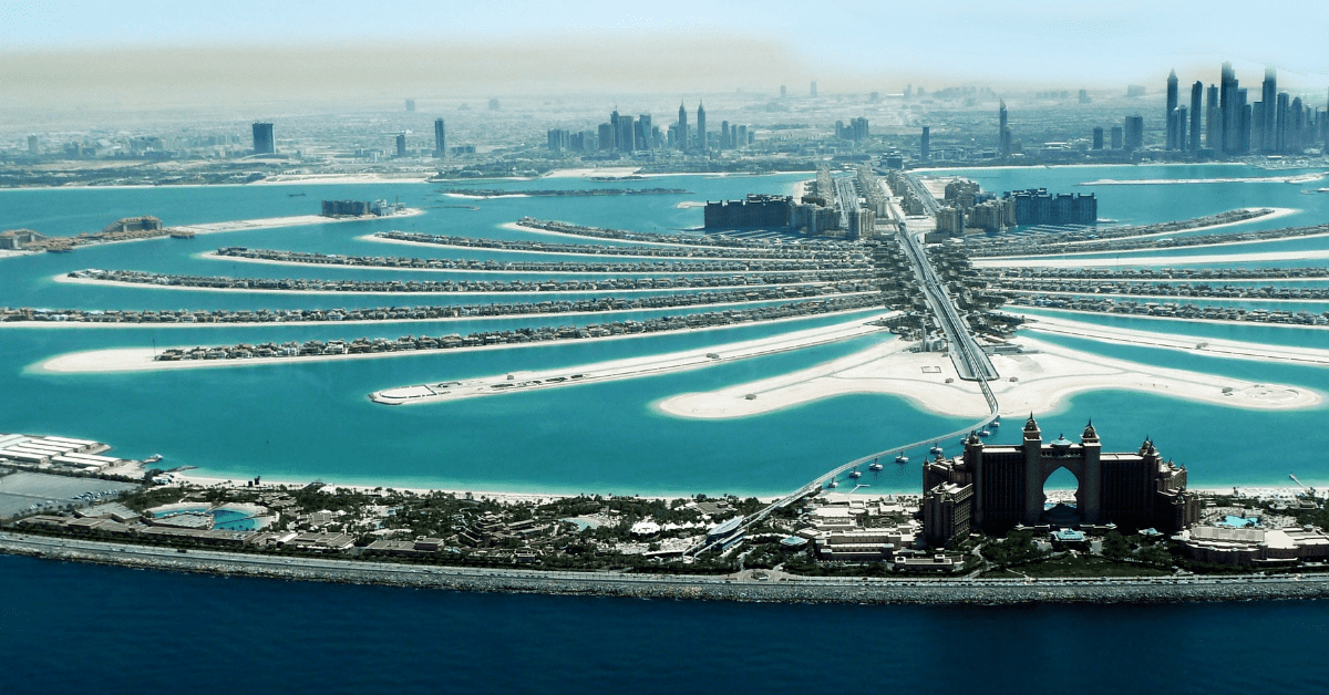 <figcaption class="wp-element-caption">Aerial view of Palm Jumeirah, Dubai. <em>Image credit: Wikimedia</em></figcaption>