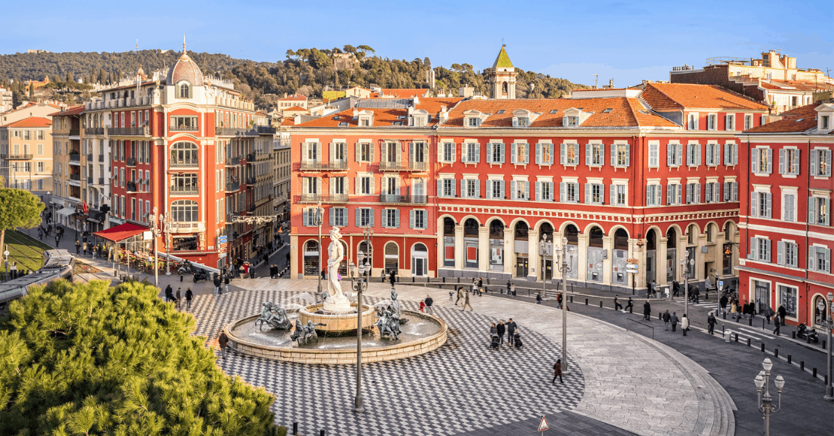 <figcaption>Look out to the Fountaine due Soleil from your apartment in Nice. <em>Image credit: bbsferrari/iStock</em></figcaption>