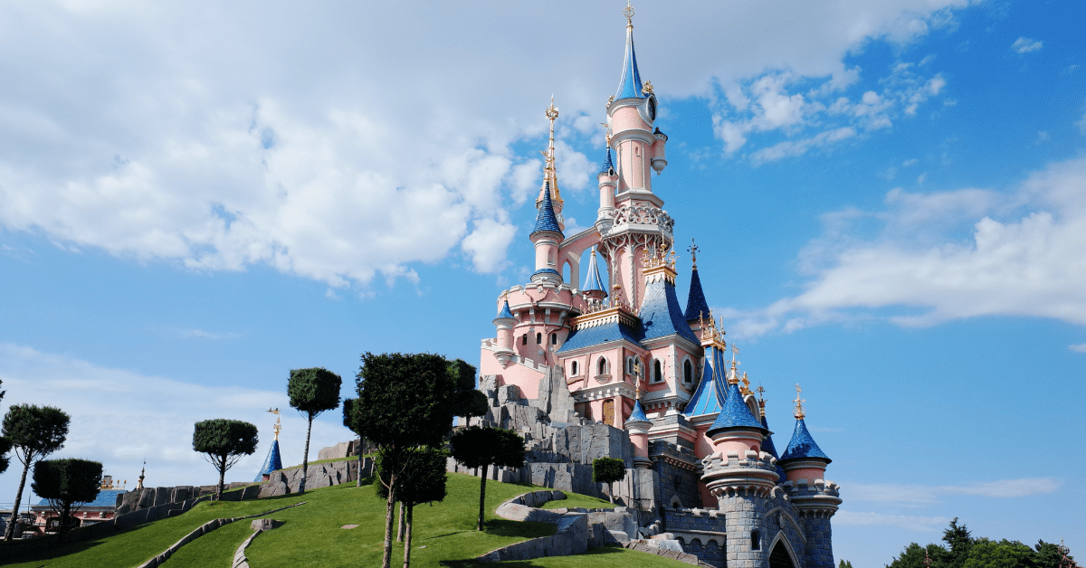 The Mouseketeers guide to Disneyland Paris