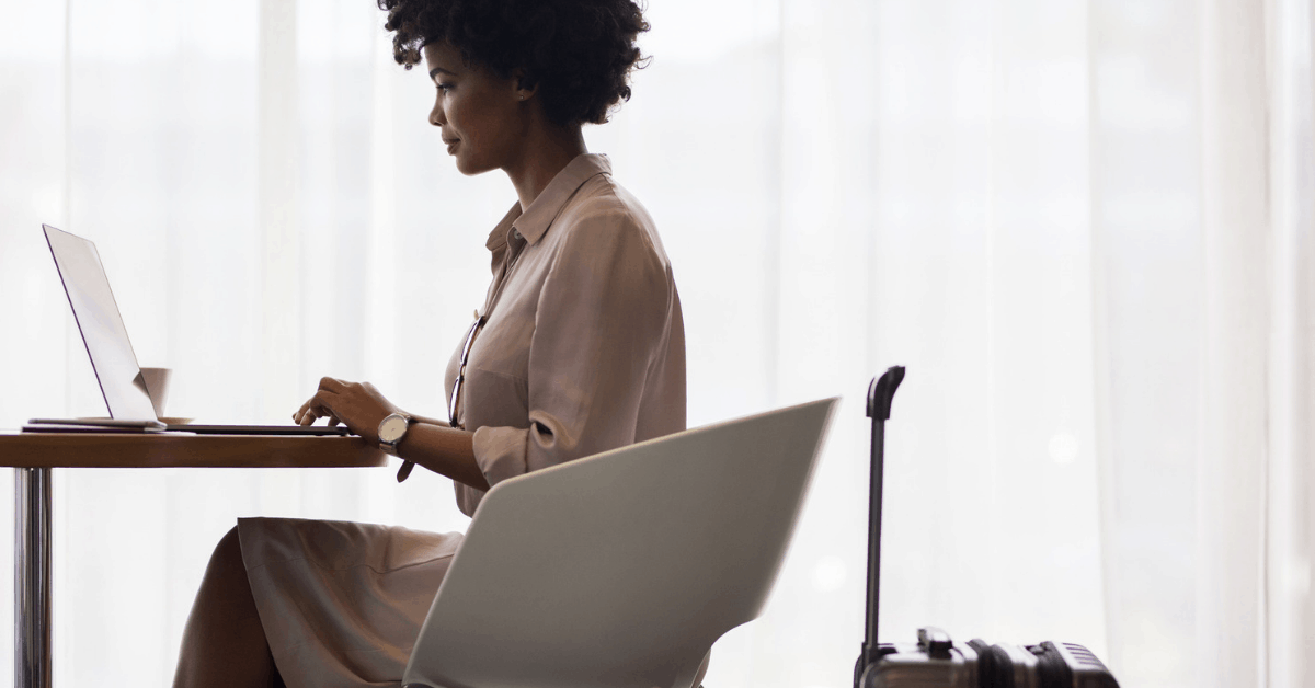 <figcaption>Make the most of the quiet, relaxed lounges at Birmingham Airport. Image credit: jacoblund/iStock</figcaption>