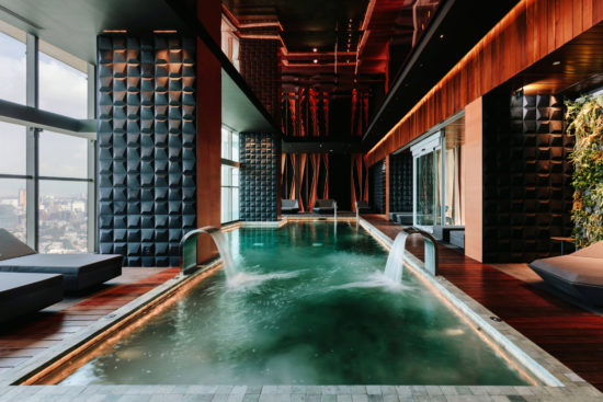 <figcaption class="wp-element-caption">Unwind in ultimate luxury at the 38th-floor pool with an unmatched view of Mexico City. <em>Image credit: Sofitel Mexico City Reforma</em></figcaption>