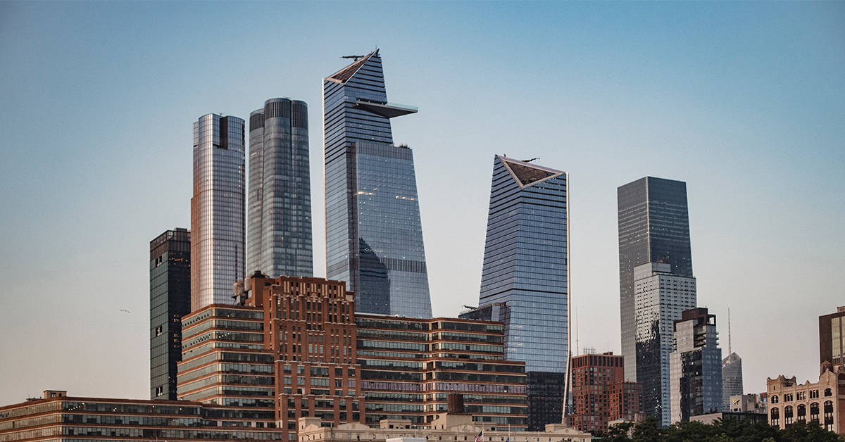 <figcaption>The NYC skyline at Hudson Yards.</figcaption>