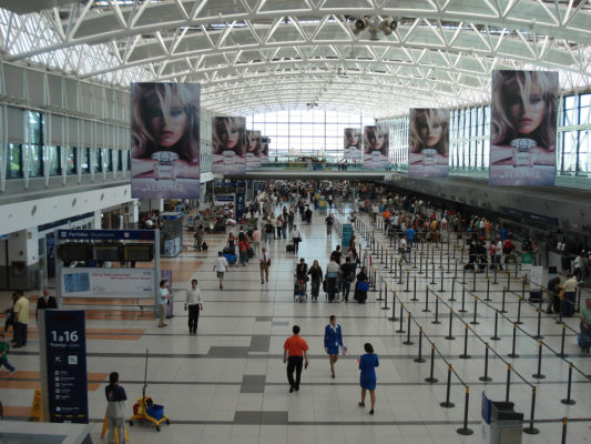 <figcaption class="wp-element-caption">Buenos Aires Ezeiza International Airport (EZE). <em>Image credit: Wikimedia</em></figcaption>