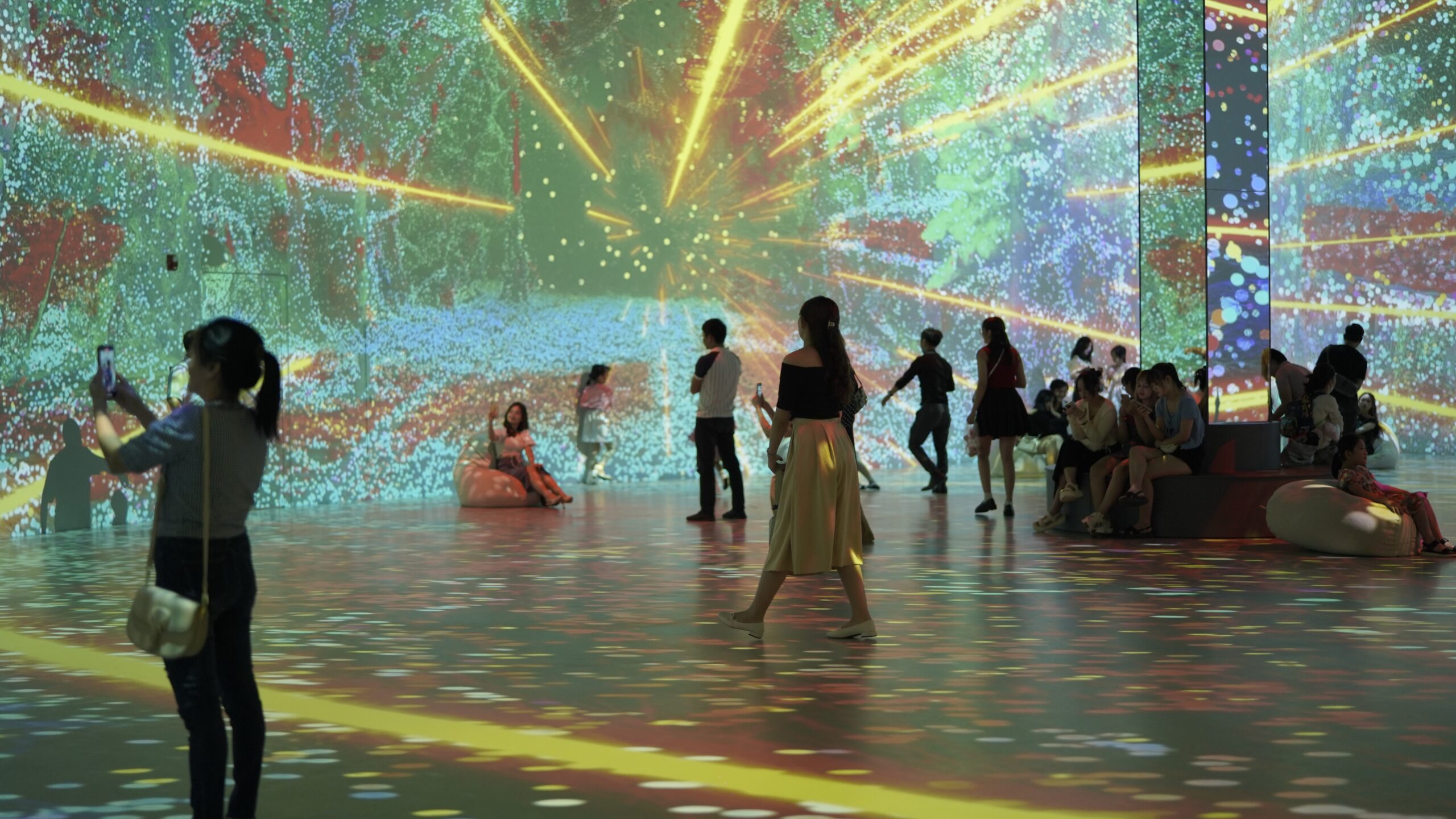 Notch | SốngPlatform Digital Art Museum