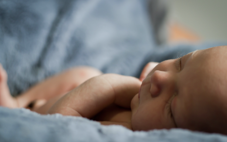 Ce Que Je Dois Savoir Sur Le Sommeil De Mon Bebe Entre Une Semaine Et Trois Mois Alan Blog