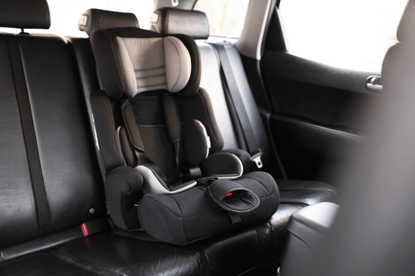 siege enfant option bebe europcar location voiture martinique canva pro 600 400