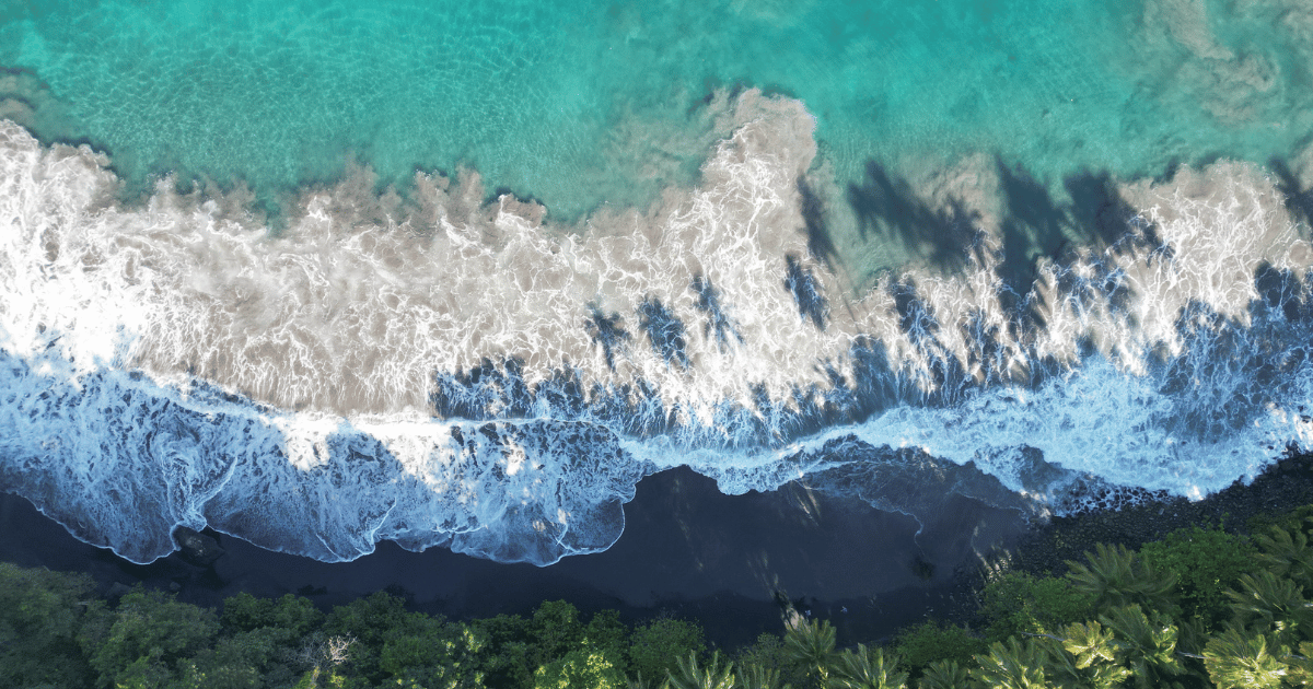 location voiture martinique plage vue aerienne 1200x630