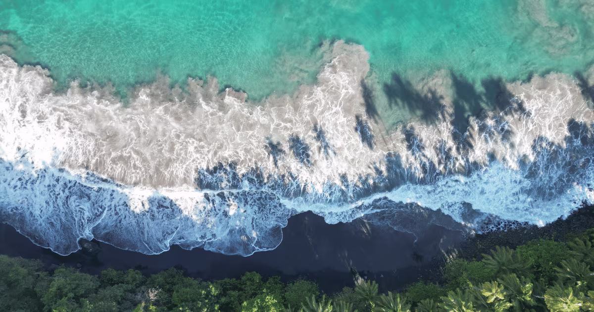 location voiture martinique plage vue aerienne 1200x630