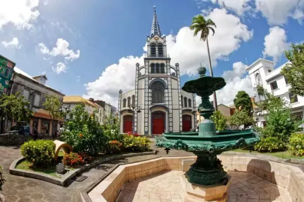 cathedrale-fort-de-france-martinique