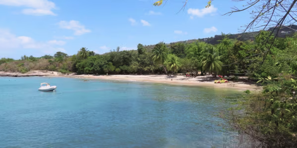 Pont Café Beach in Sainte-Luce