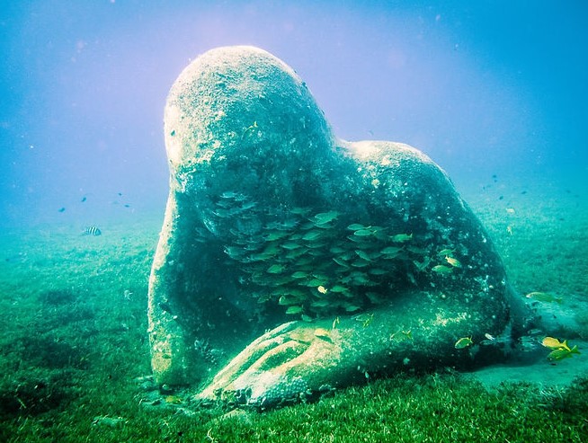 Sculpture ManmanDlo Saint-Pierre 