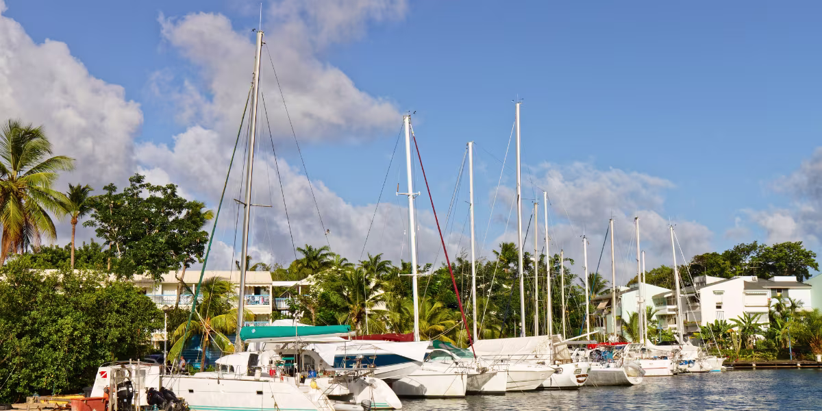 marina du marin en martinique 1200 600 canva pro