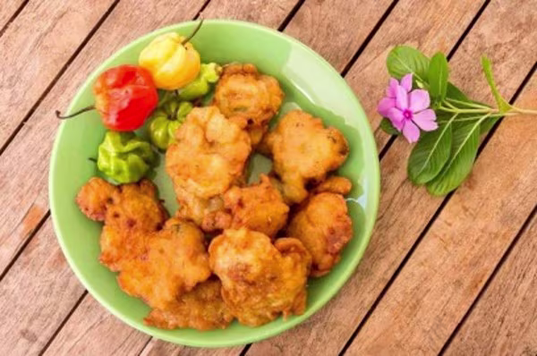 cuisine-martinique-acra-morue