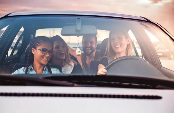 guide-location-voiture-amis