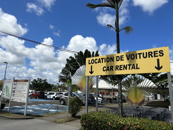 location-voiture-aeroport-martinique-fort-de-france (2)