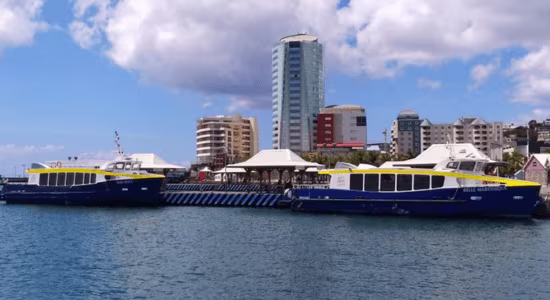 les-navettes-en-martinique-europcar-martinique