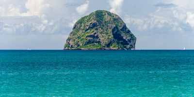 rocher du diamant martinique location de voiture