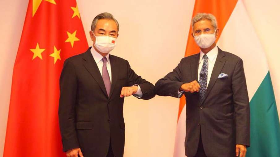 foreign-minister-s-jaishankar-meets-chinese-counterpart-for-an-hour-discusses-outstanding-issues-along-the-lac