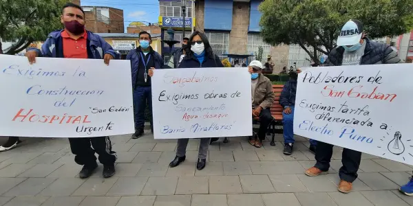 Pobladores de San Gabán protestan en contra del Gobierno Regional de Puno por proyectos paralizados