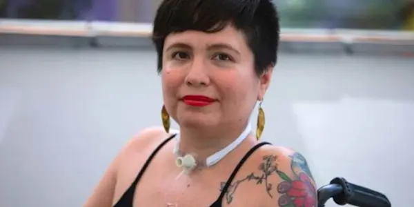 Ana Estrada, con permiso para morir