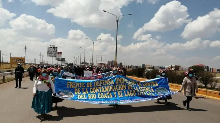 Reprimen movilización de pobladores afectados por la contaminación del río Coata