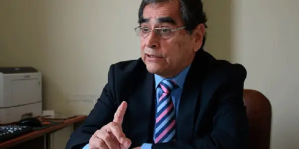 Oscar Ugarte: “Poner al 55% de la población nacional en cuarentena no es focalizar"