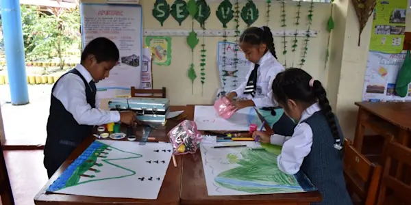 Niños y niñas de la selva puneña hacen un llamado a proteger los bosques mediante el arte