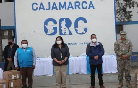 En Cajamarca, ministra de Defensa ofrece que vacunas llegarán a “cada rincón del país”