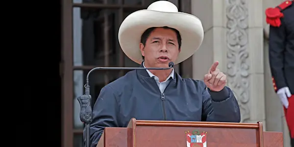 Puno: Advierten posible vacancia si el Presidente Castillo no recompone su relación con Perú Libre