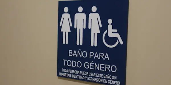 En mi baño no te metas