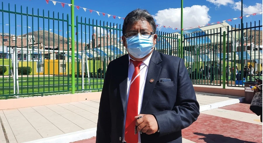 Dirigentes de Puno rechazan intento de soborno de congresista Jorge Flores Ancachi al periodista Liubomir Fernández 