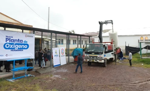 Nueva planta generadora de oxigeno medicinal arriba a la provincia de Huamanga
