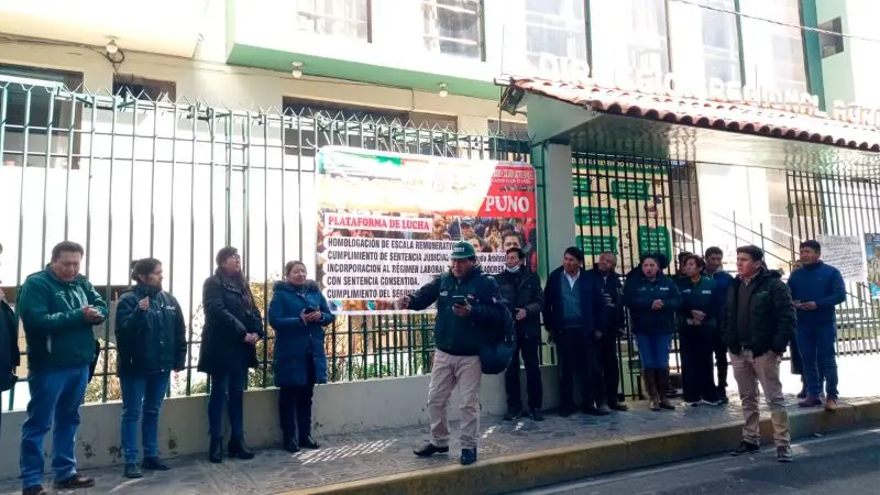 Trabajadores de Agro Rural Puno acatan paro preventivo de 48 horas exigiendo el incremento salarial