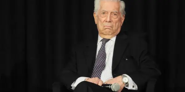 Vargas Llosa: ¿cisne o lechuza?