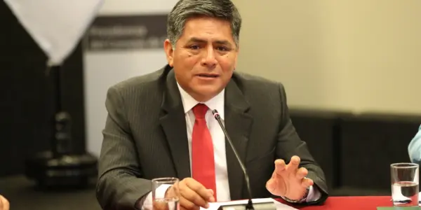 Ayacucho: Cuestionan gestión del gobernador Carlos Rúa por baja ejecución presupuestal