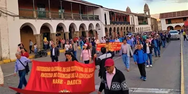 Docentes de la UNSCH no iniciarán labores académicas programadas para este 2 de noviembre