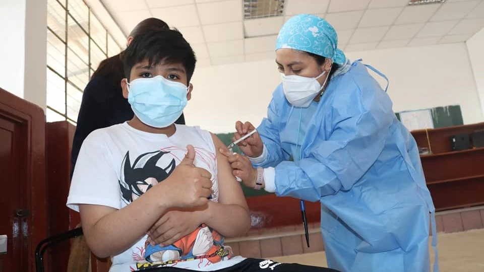 Cajamarca: inicia vacunación contra el covid-19 a menores de 10 y 11 años
