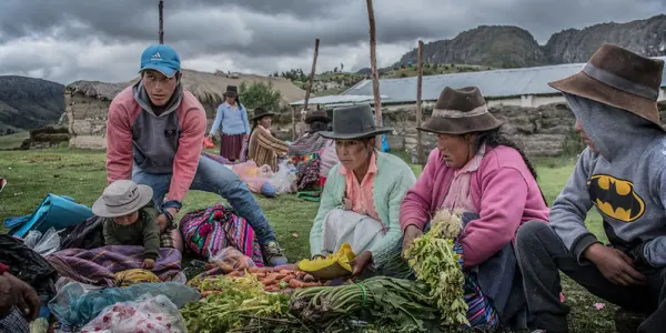 Líderes y lideresas de Ayacucho consideran que el 2021 acaba sin reactivación económica y con más corrupción